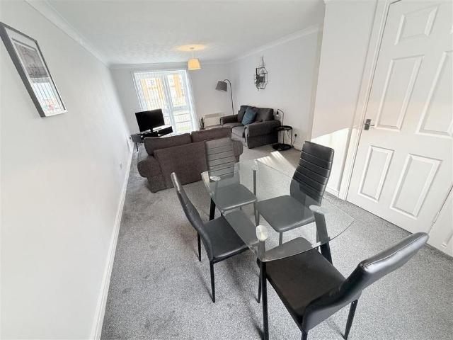 2 bedroom apartment to rent