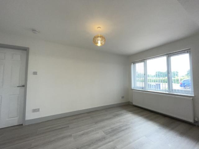2 bedroom apartment to rent