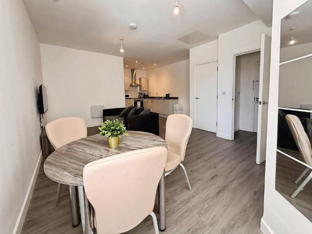 2 bedroom apartment to rent
