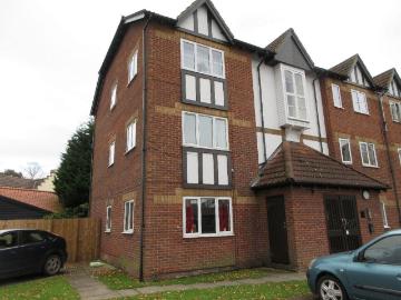 Fenland, East of England - Garden, Parking