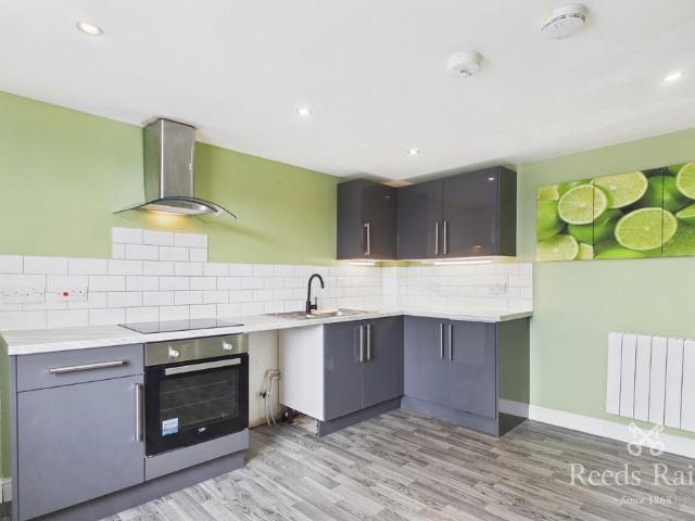 2 bedroom apartment to rent