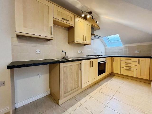 2 bedroom apartment to rent