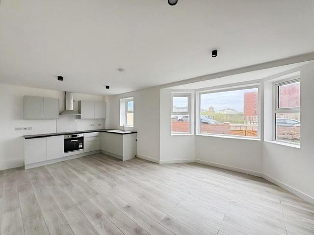 2 bedroom apartment to rent