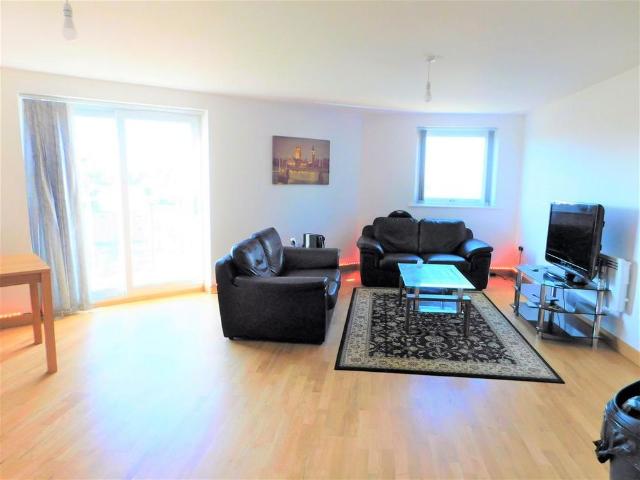 2 bedroom apartment to rent