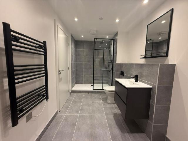 2 bedroom apartment to rent