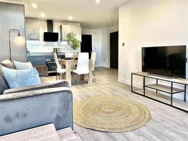 2 bedroom apartment to rent