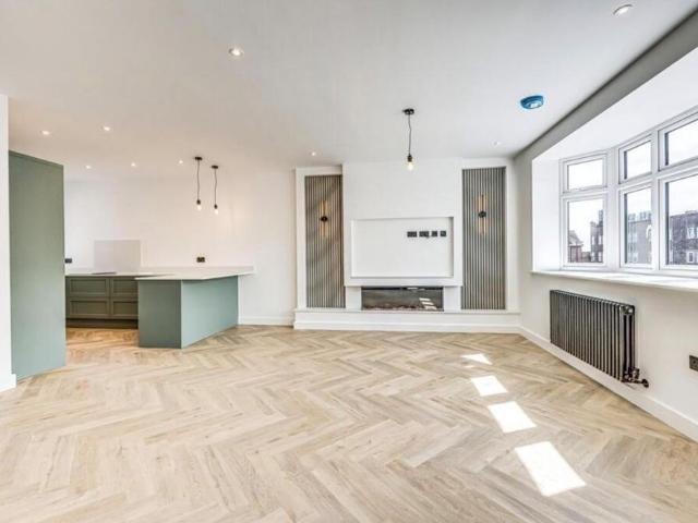 2 bedroom apartment to rent