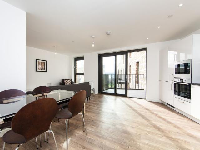 2 bedroom apartment to rent