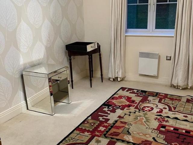 2 bedroom apartment to rent