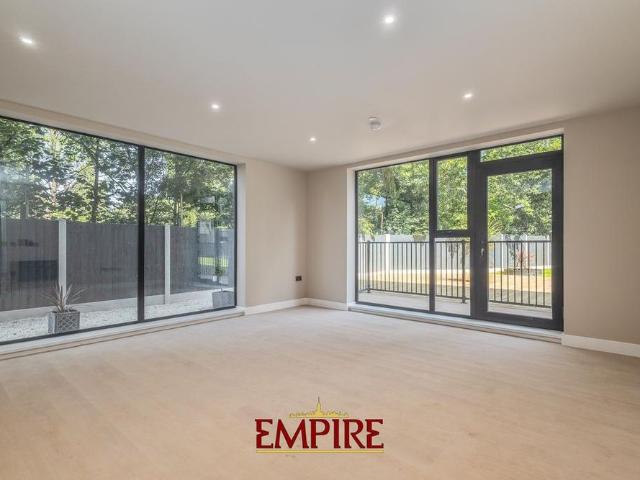 2 bedroom apartment to rent