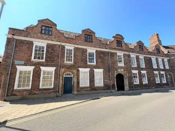King's Lynn, Norfolk county, Isles of Scilly TR, Cornwall county, South West England