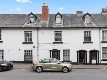 2 bedroom apartment to rent