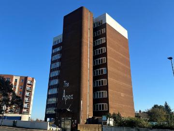 2 bedroom apartment to rent