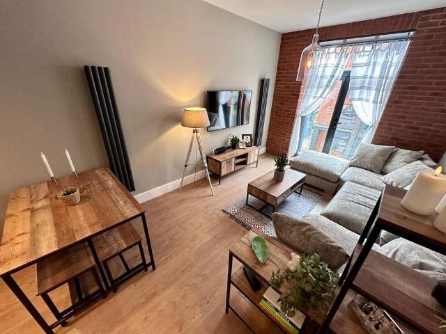2 bedroom apartment to rent