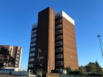 2 bedroom apartment to rent
