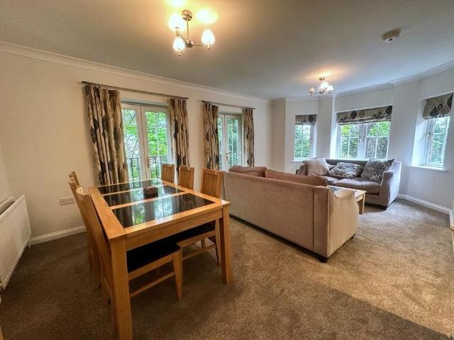 2 bedroom apartment to rent