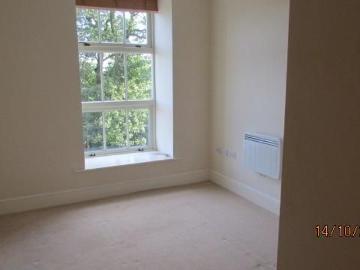 Woodlands, London, Greater London - Parking