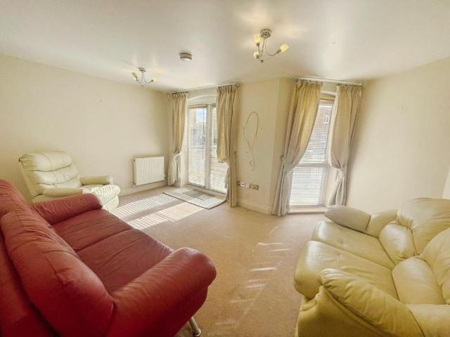 2 bedroom apartment to rent