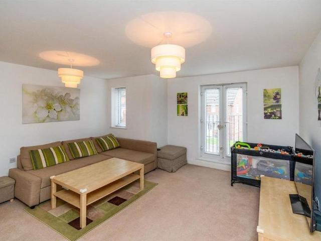 2 bedroom apartment to rent