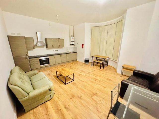 2 bedroom apartment to rent