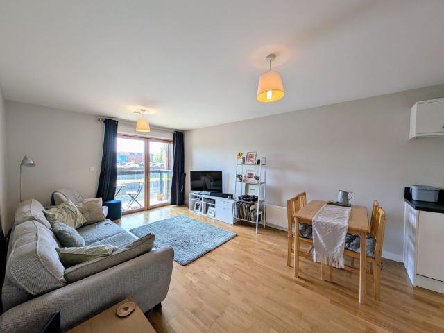 2 bedroom apartment to rent