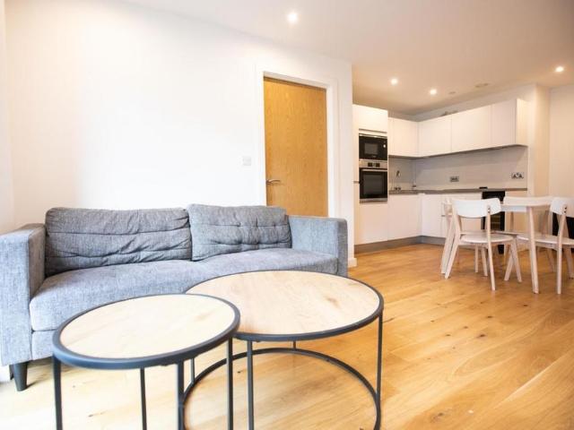 2 bedroom apartment to rent