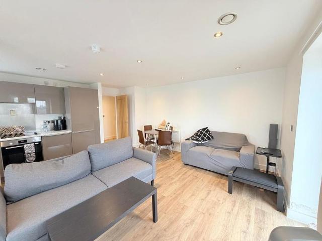 2 bedroom apartment to rent