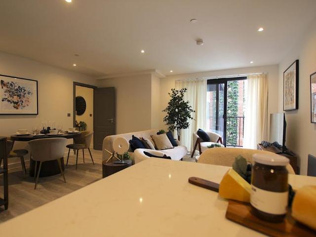 2 bedroom apartment to rent