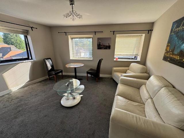 2 bedroom apartment to rent