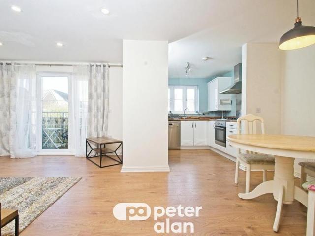 2 bedroom apartment to rent