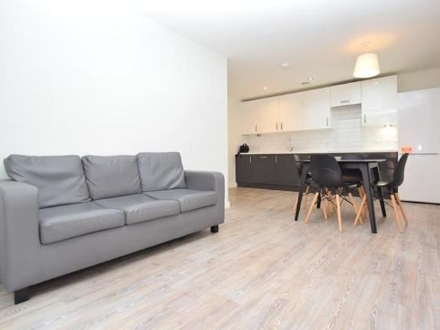 2 bedroom apartment to rent