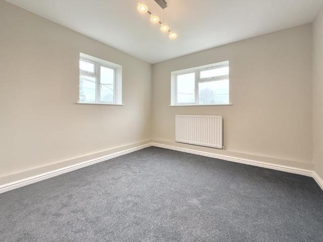 2 bedroom apartment to rent