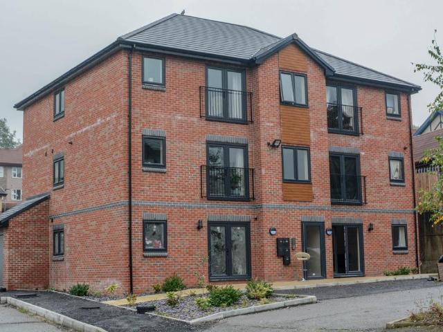 2 bedroom apartment to rent