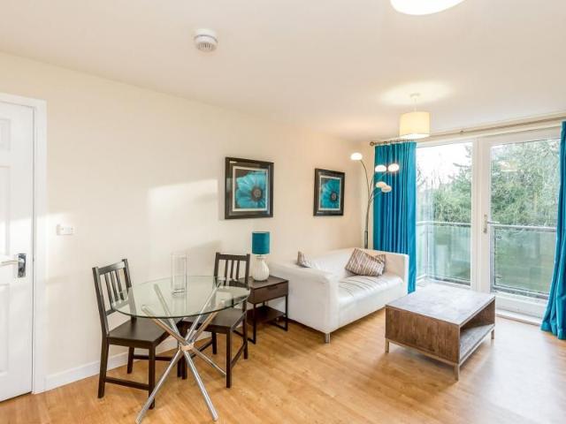 2 bedroom apartment to rent Candleford Court, Buckingham, Buckinghamshire, MK18