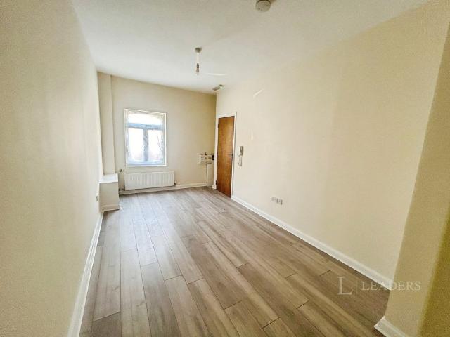 2 bedroom apartment to rent Chambers Street, Derby, Derbyshire, DE24