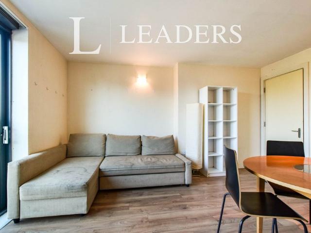 2 bedroom apartment to rent Chapel Street, Salford, M3