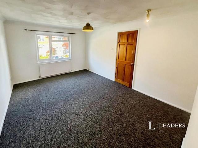 2 bedroom apartment to rent Chichester Close, Hove, East Sussex, BN3