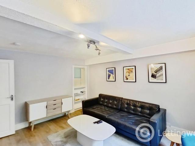 2 Bedroom Apartment to Rent at Edinburgh/City Centre, Edinburgh, New Town
