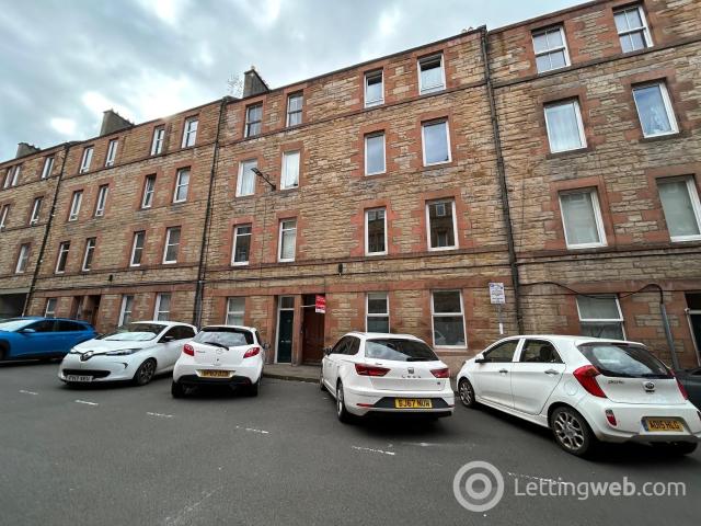 2 Bedroom Apartment to Rent at Edinburgh/City Centre, Edinburgh, Holyrood