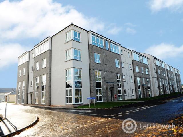 2 Bedroom Apartment to Rent at Stoneywood