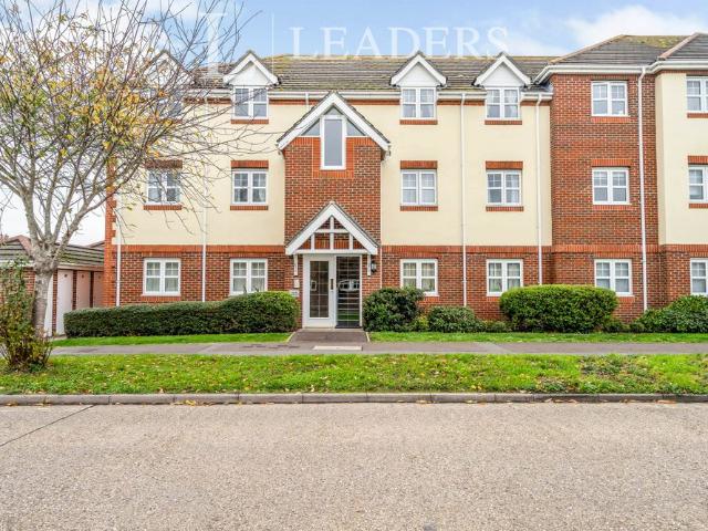 2 bedroom apartment to rent Bewick Gardens, Chichester, PO19