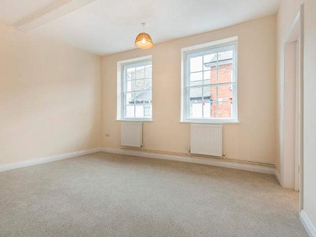 2 bedroom apartment to rent Bucklersbury, Hitchin, Hertfordshire, SG5