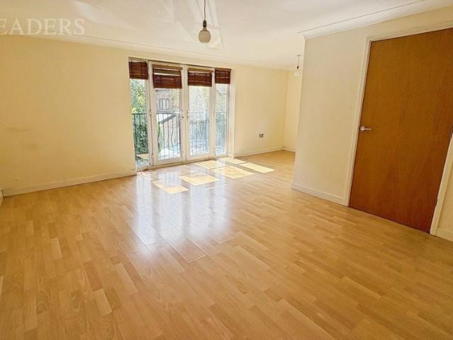 2 bedroom apartment to rent Burton Road, Derby, Derbyshire, DE23