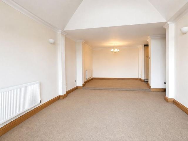 2 bedroom apartment to rent Genoa House, Lock Approach, Port Solent, Portsmouth, PO6