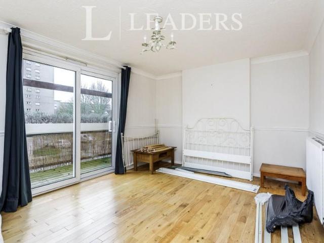 2 bedroom apartment to rent Kent Street, Portsmouth, PO1