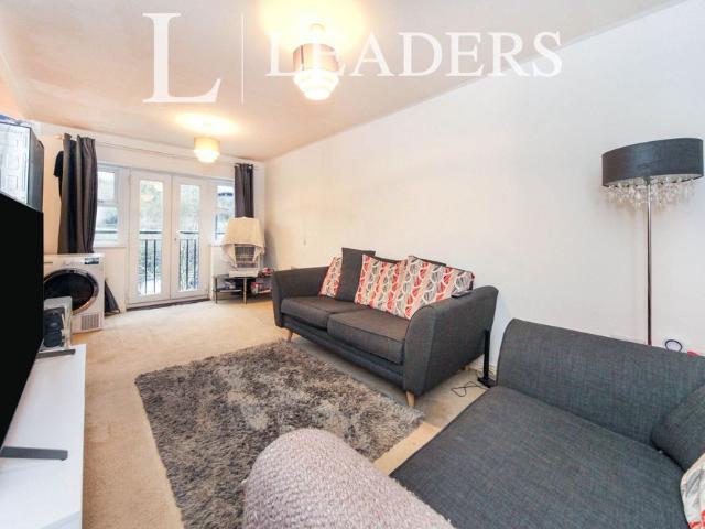 2 bedroom apartment to rent Kiln Way, Dunstable, Bedfordshire, LU5