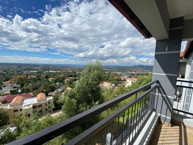 2 Bedroom apartment to rent in Constantia Kloof, Roodepoort