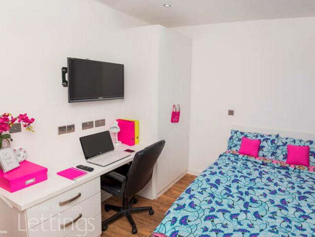 2 Bedroom Apartment To Rent In Charles Street, Leicester, LE1