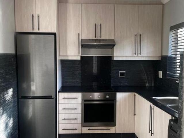 2 Bedroom apartment to rent in Craigavon, Sandton