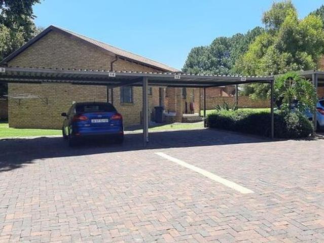 2 Bedroom apartment to rent in Allen's Nek, Roodepoort